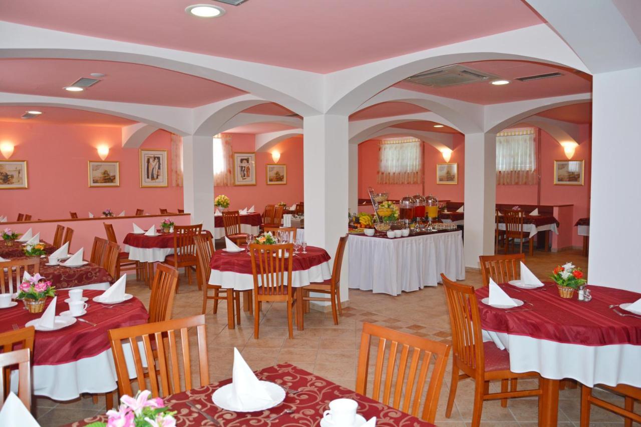Hotel Imperium Moravske Toplice Bagian luar foto